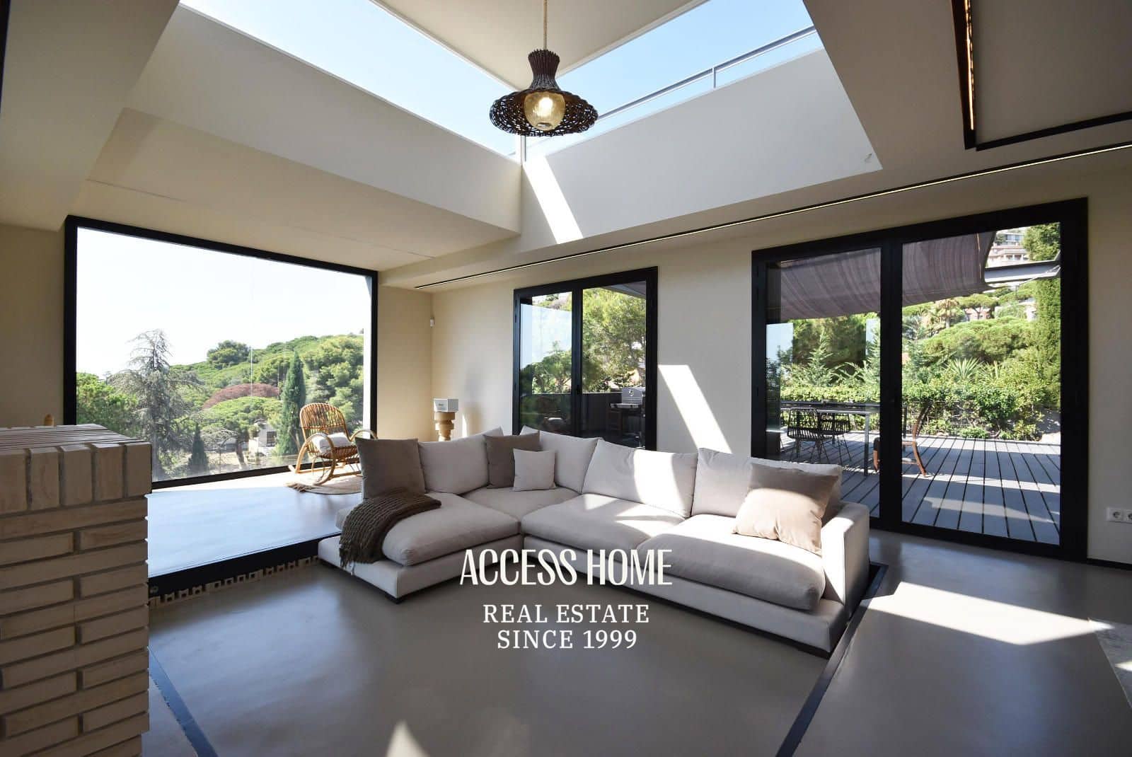 4 sypialnia Willa na sprzedaż w Premia de Dalt z basenem garażem - 1 680 000 € (Ref: 9144700)