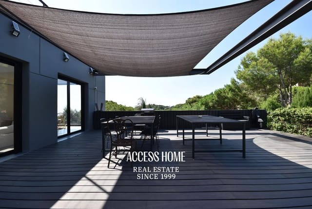 4 makuuhuone Huvila myytävänä paikassa Premià de Dalt mukana uima-altaan 
autotalli - 1 680 000 € (Ref: 9144700)