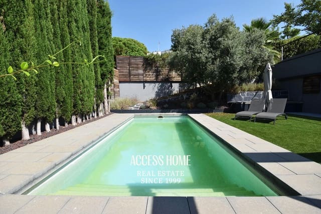 4 makuuhuone Huvila myytävänä paikassa Premià de Dalt mukana uima-altaan 
autotalli - 1 680 000 € (Ref: 9144700)