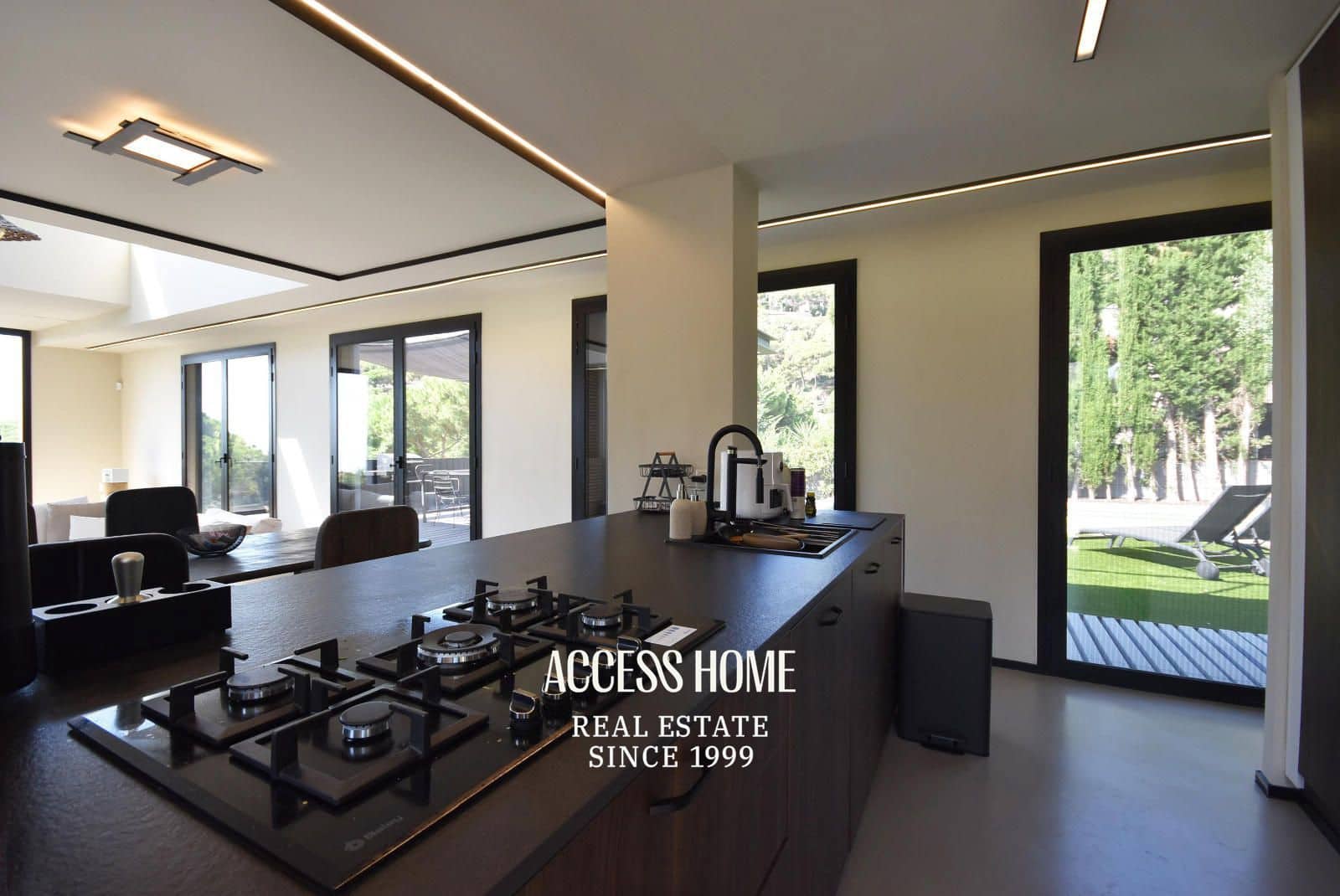 4 sypialnia Willa na sprzedaż w Premia de Dalt z basenem garażem - 1 680 000 € (Ref: 9144700)