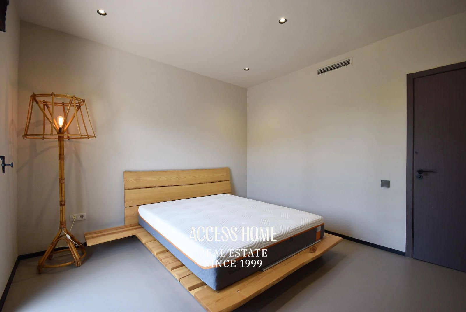 4 sypialnia Willa na sprzedaż w Premia de Dalt z basenem garażem - 1 680 000 € (Ref: 9144700)