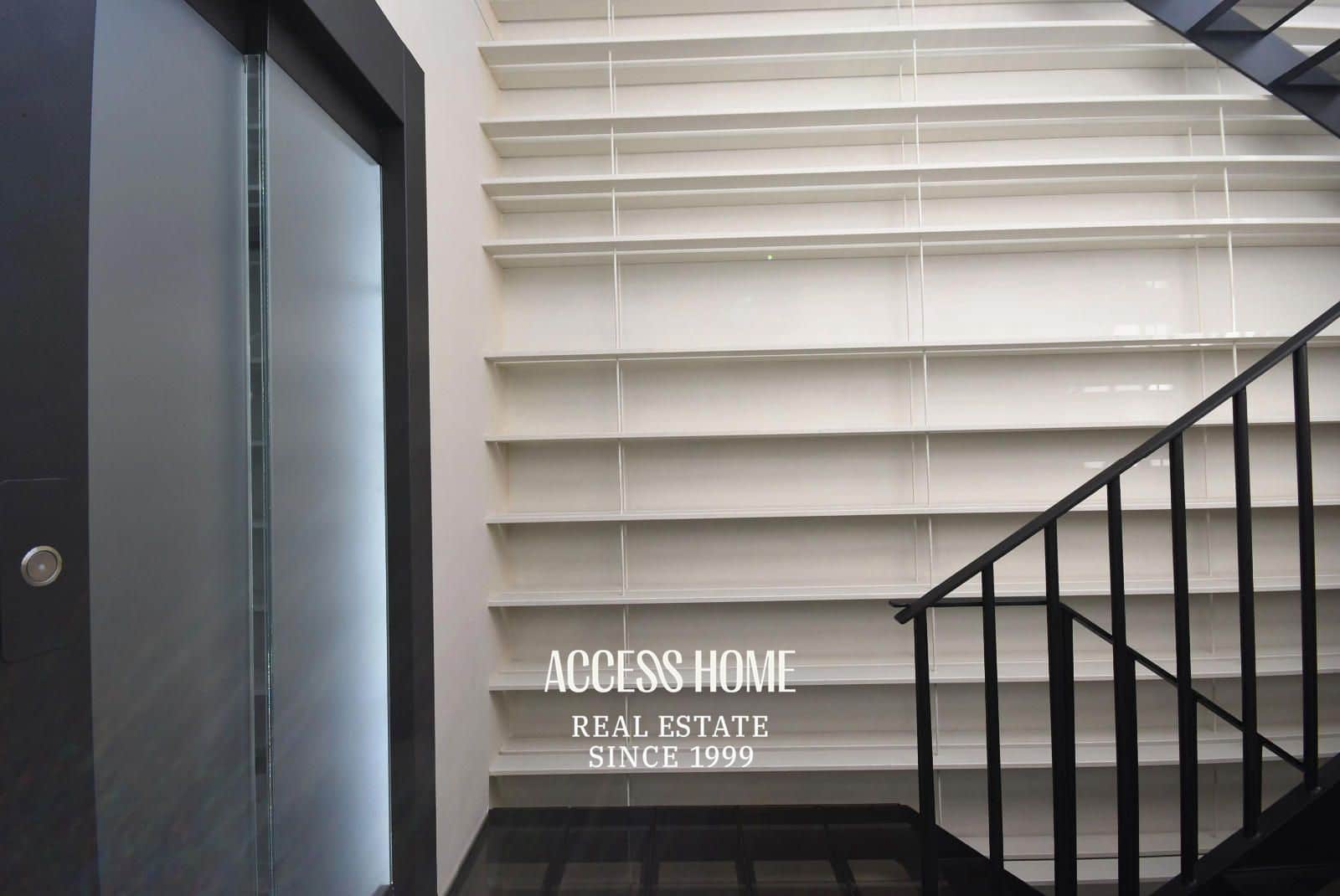 4 sypialnia Willa na sprzedaż w Premia de Dalt z basenem garażem - 1 680 000 € (Ref: 9144700)