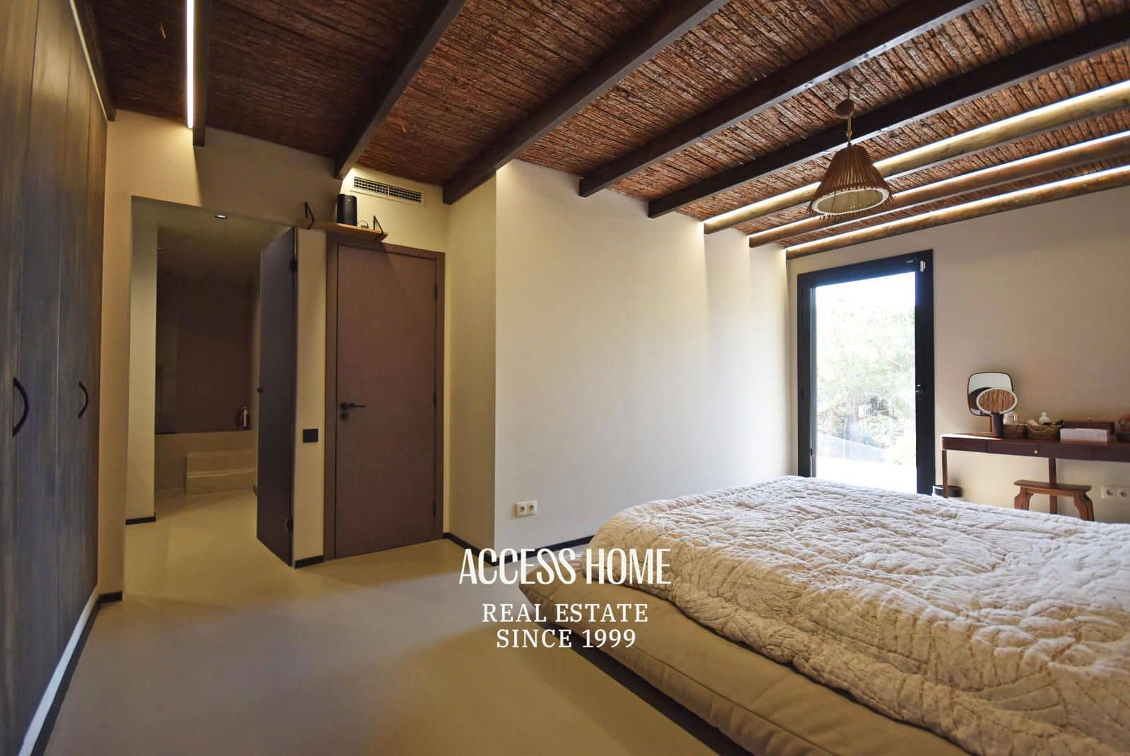 4 sypialnia Willa na sprzedaż w Premia de Dalt z basenem garażem - 1 680 000 € (Ref: 9144700)