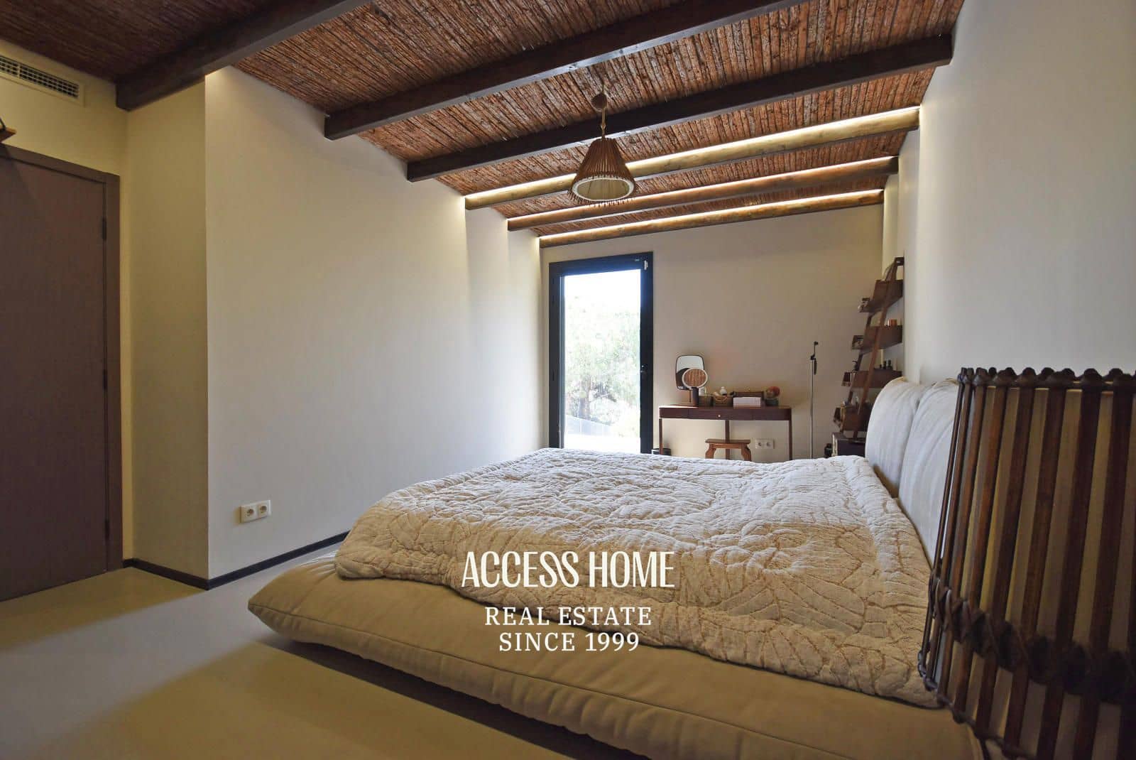 4 sypialnia Willa na sprzedaż w Premia de Dalt z basenem garażem - 1 680 000 € (Ref: 9144700)