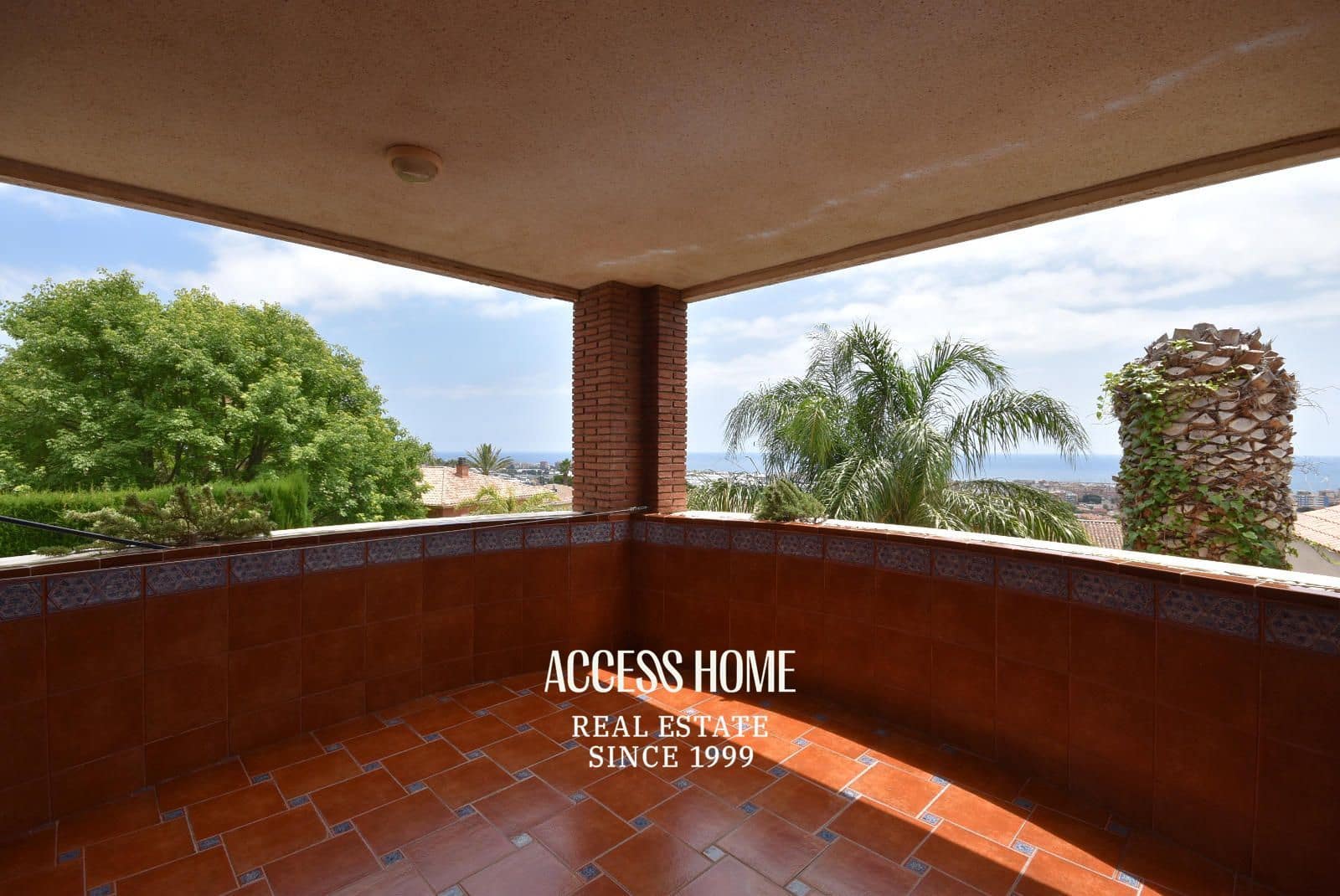 5 sypialnia Willa na sprzedaż w Premia de Dalt z basenem garażem - 3 200 000 € (Ref: 9146003)