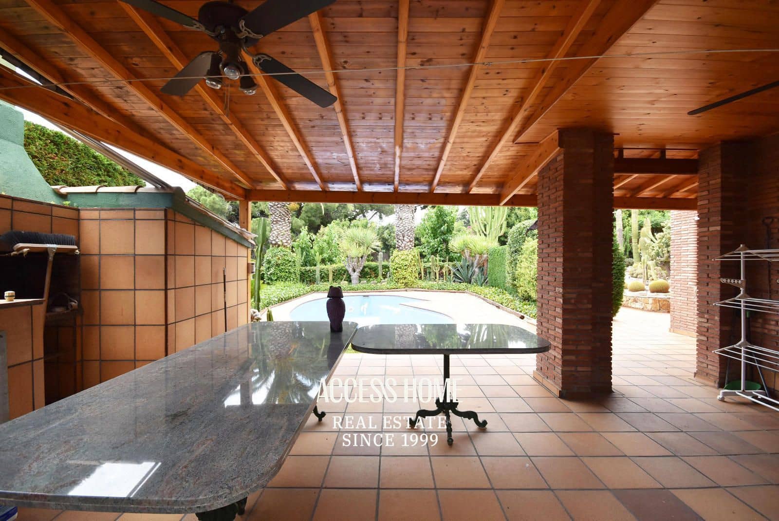 5 sypialnia Willa na sprzedaż w Premia de Dalt z basenem garażem - 3 200 000 € (Ref: 9146003)