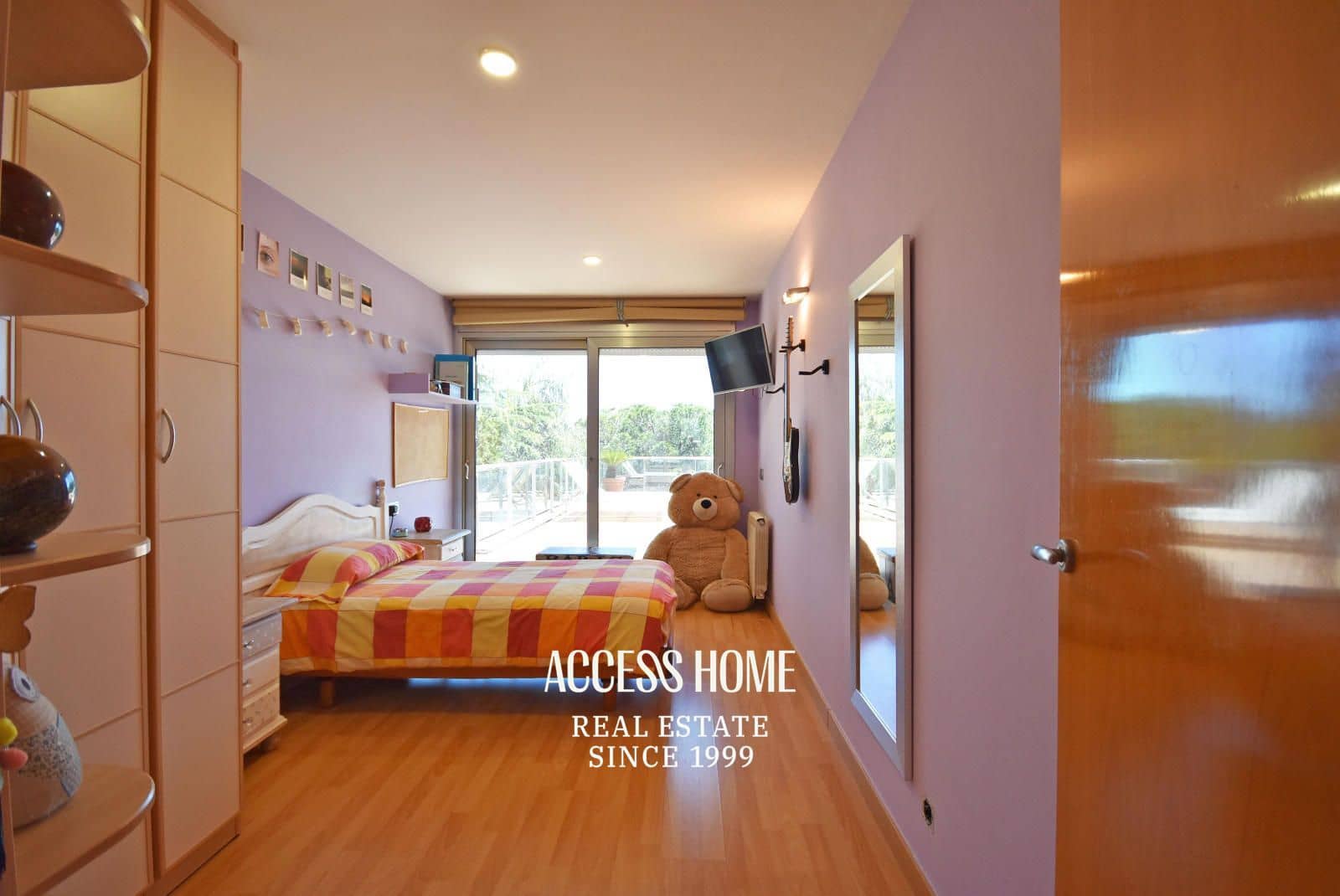 5 soveværelse Villa til salg i Premia de Dalt med swimmingpool garage - € 1.350.000 (Ref: 9146004)