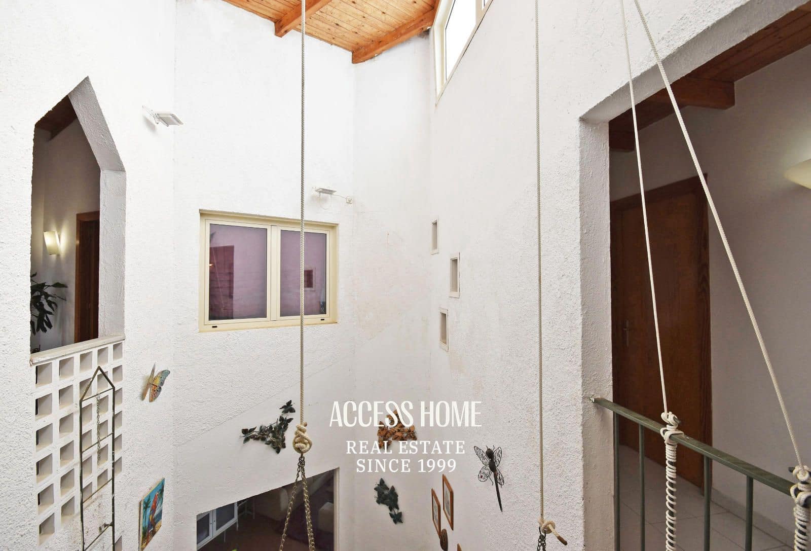 5 soverom Villa til salgs i Cabrils med svømmebasseng garasje - € 710 000 (Ref: 9146006)