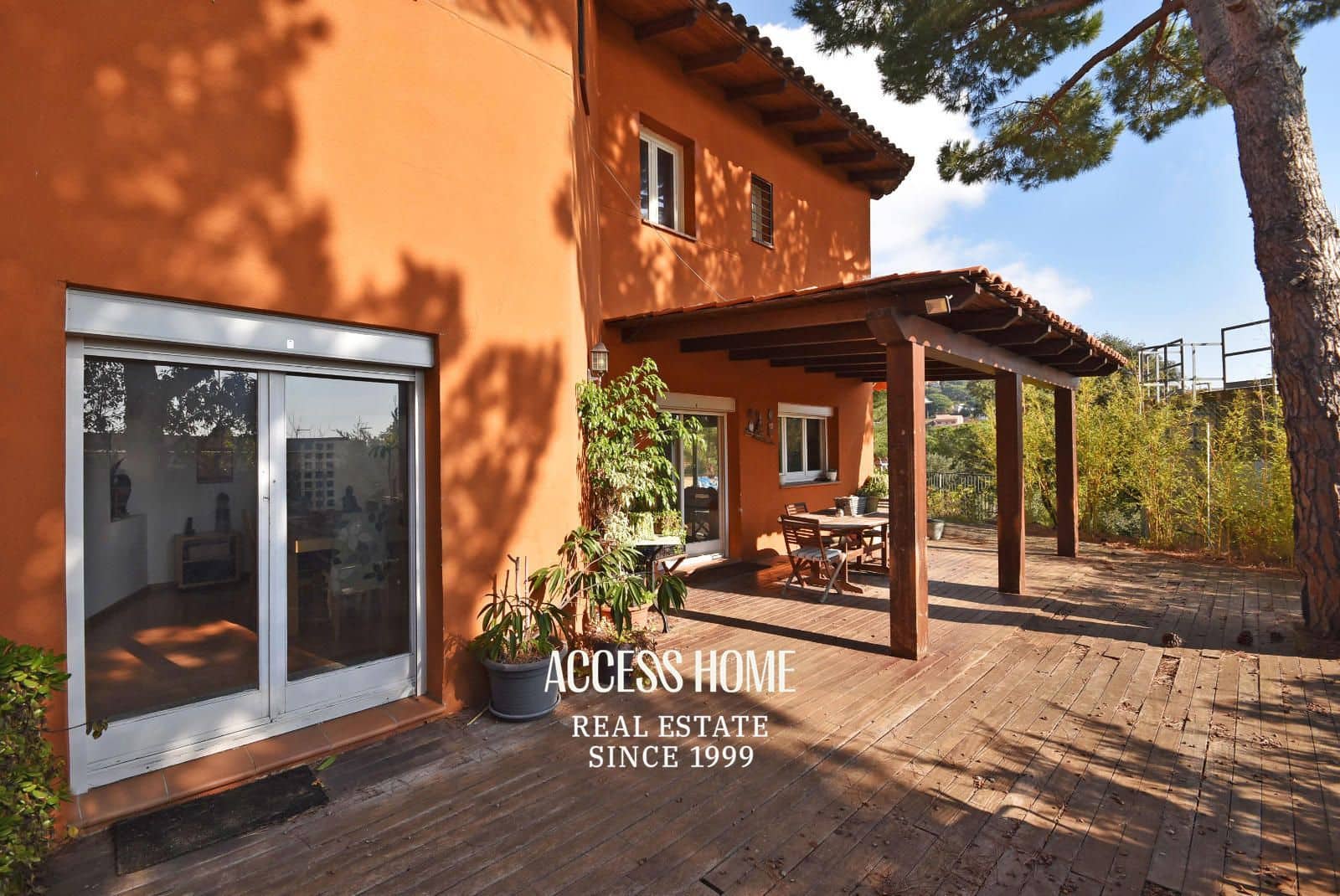 5 soverom Villa til salgs i Cabrils med svømmebasseng garasje - € 710 000 (Ref: 9146006)