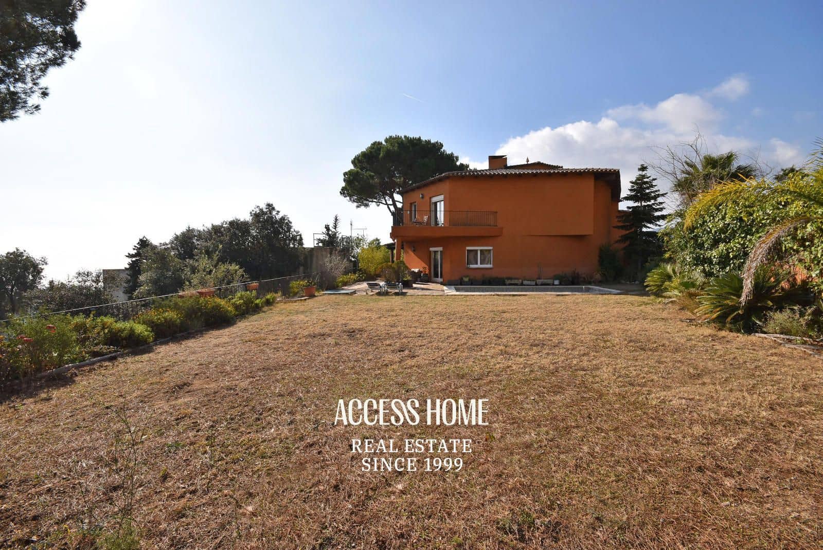 5 soverom Villa til salgs i Cabrils med svømmebasseng garasje - € 710 000 (Ref: 9146006)