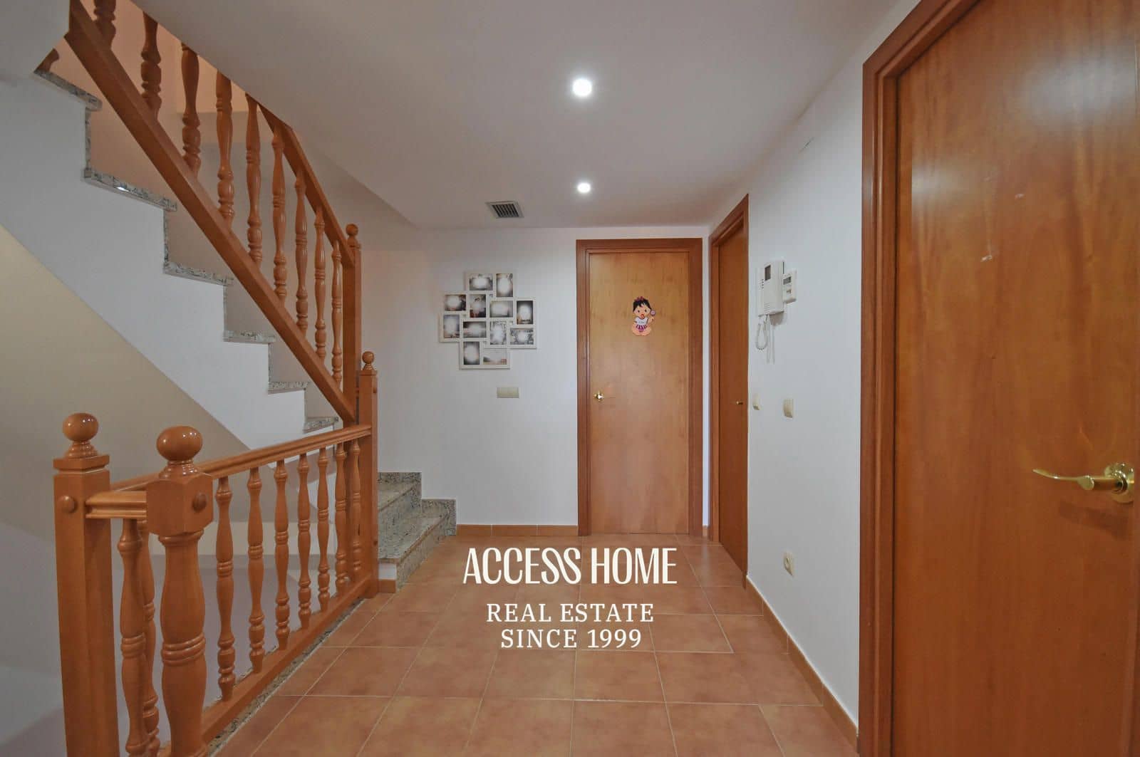 4 soverom Villa til salgs i Canet de Mar med garasje - € 675 000 (Ref: 9146007)