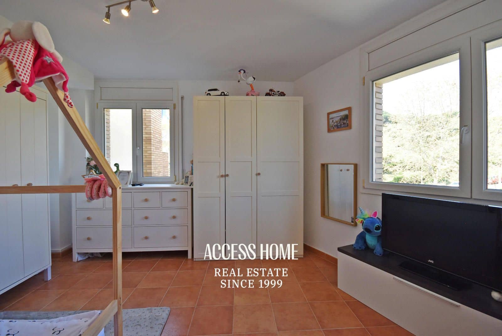 4 soverom Villa til salgs i Canet de Mar med garasje - € 675 000 (Ref: 9146007)