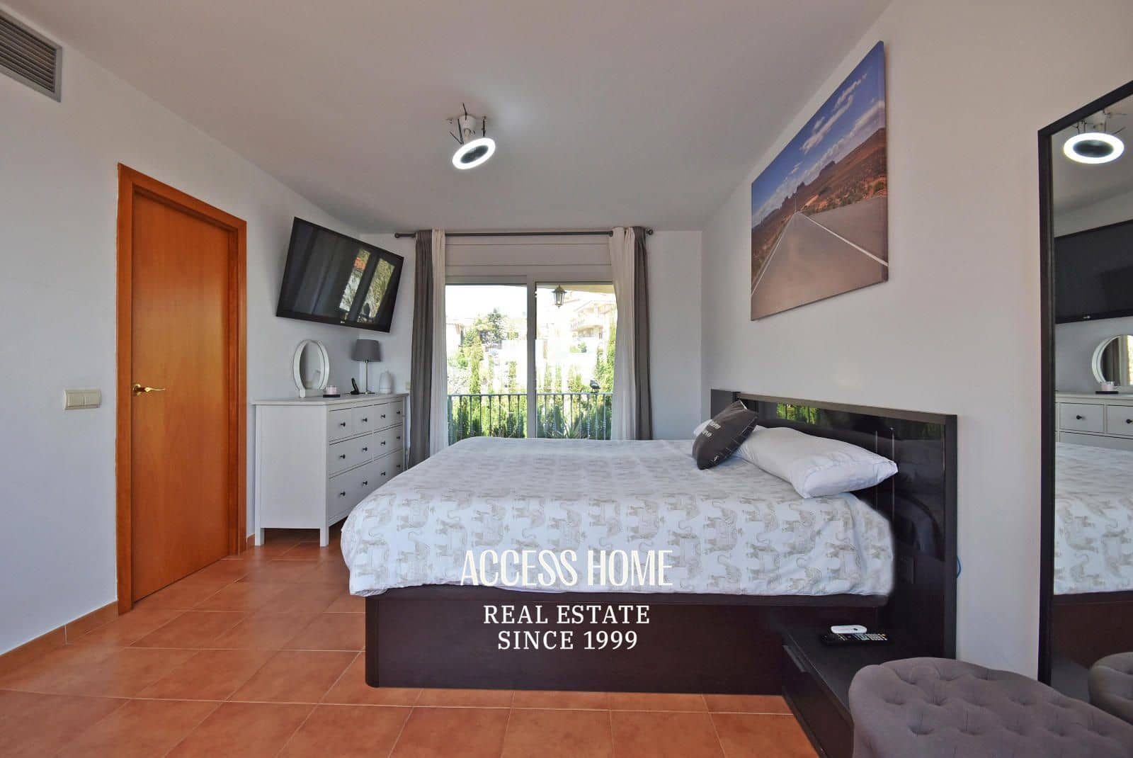 4 soverom Villa til salgs i Canet de Mar med garasje - € 675 000 (Ref: 9146007)