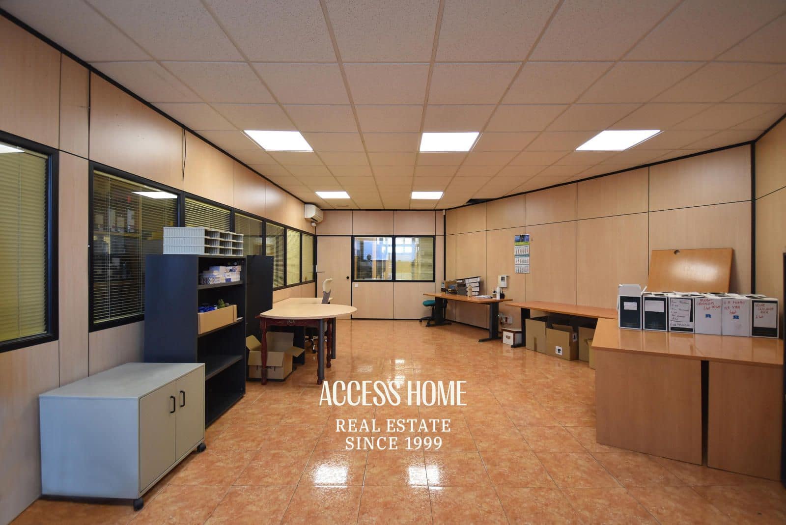 Kontor til leje i Badalona - € 2.300 (Ref: 9146009)