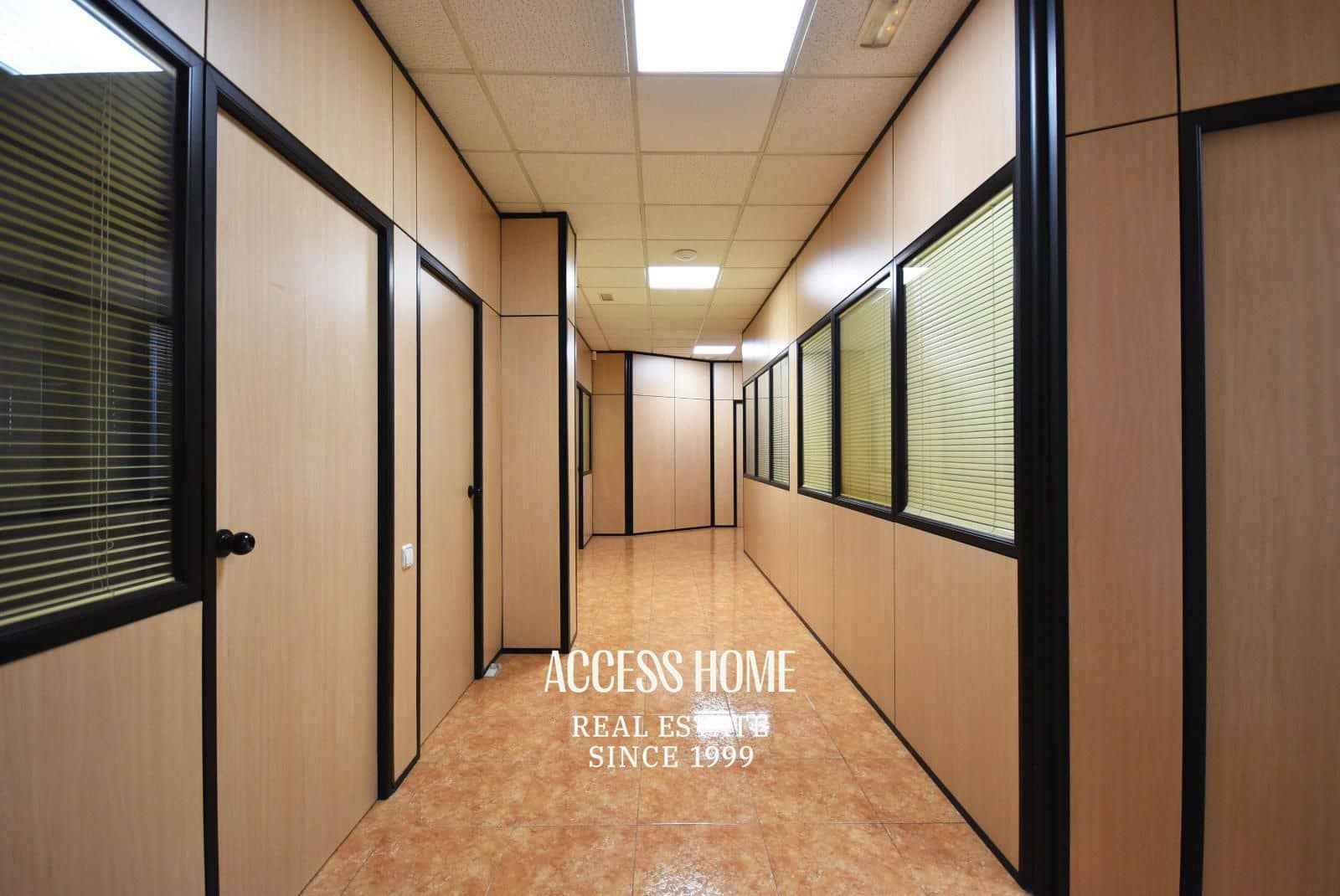 Kontor til leje i Badalona - € 2.300 (Ref: 9146009)