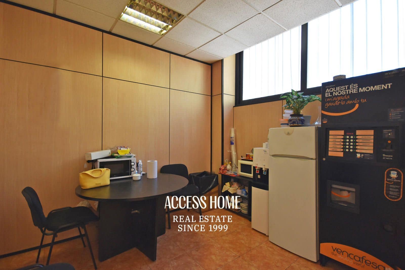 Kontor til leje i Badalona - € 2.300 (Ref: 9146009)