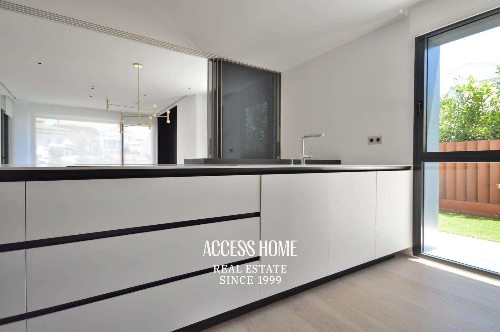 4 soverom Villa til salgs i Alella med svømmebasseng garasje - € 1 850 000 (Ref: 9146011)