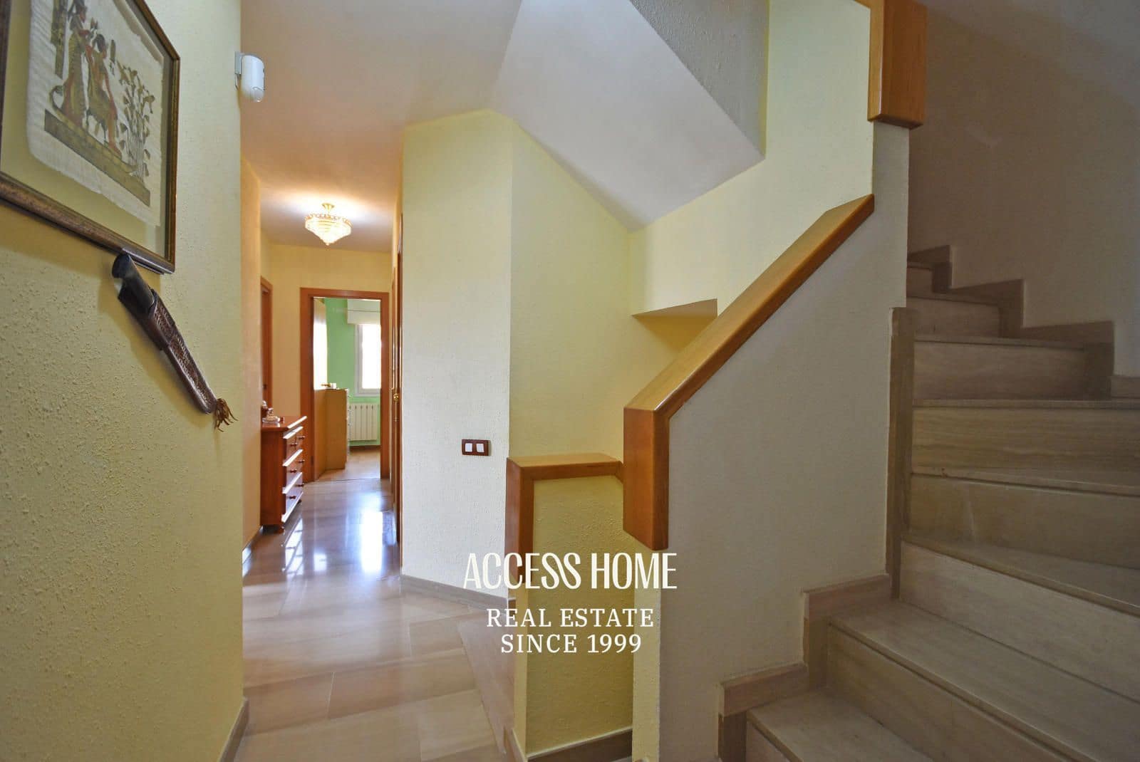 4 soveværelse Villa til salg i Tiana med swimmingpool garage - € 690.000 (Ref: 9146173)