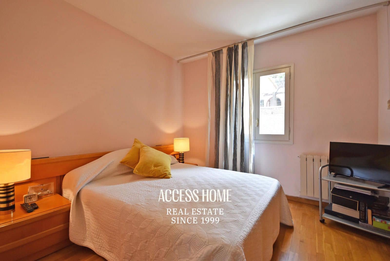 4 soveværelse Villa til salg i Tiana med swimmingpool garage - € 690.000 (Ref: 9146173)