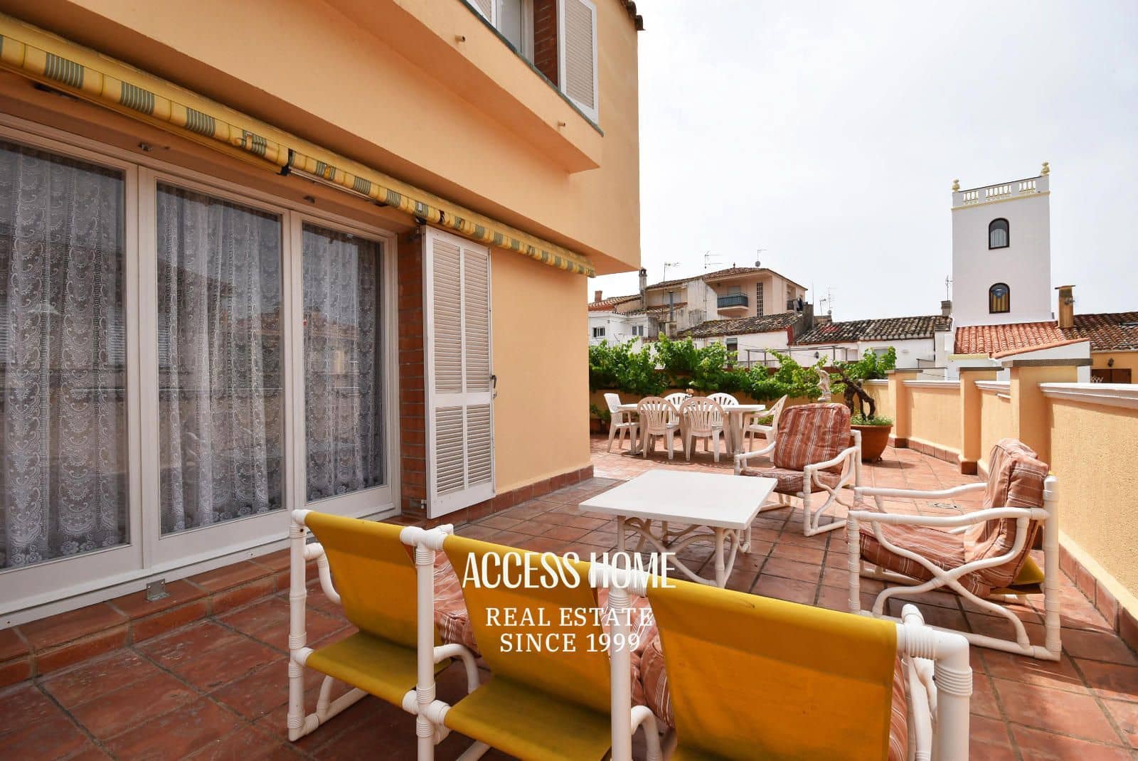 4 soveværelse Villa til salg i Tiana med swimmingpool garage - € 690.000 (Ref: 9146173)