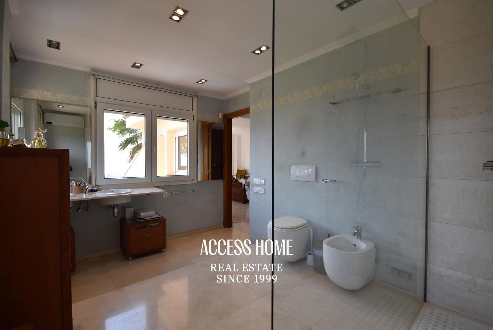 8 soveværelse Villa til salg i Badalona med swimmingpool garage - € 1.850.000 (Ref: 9146174)