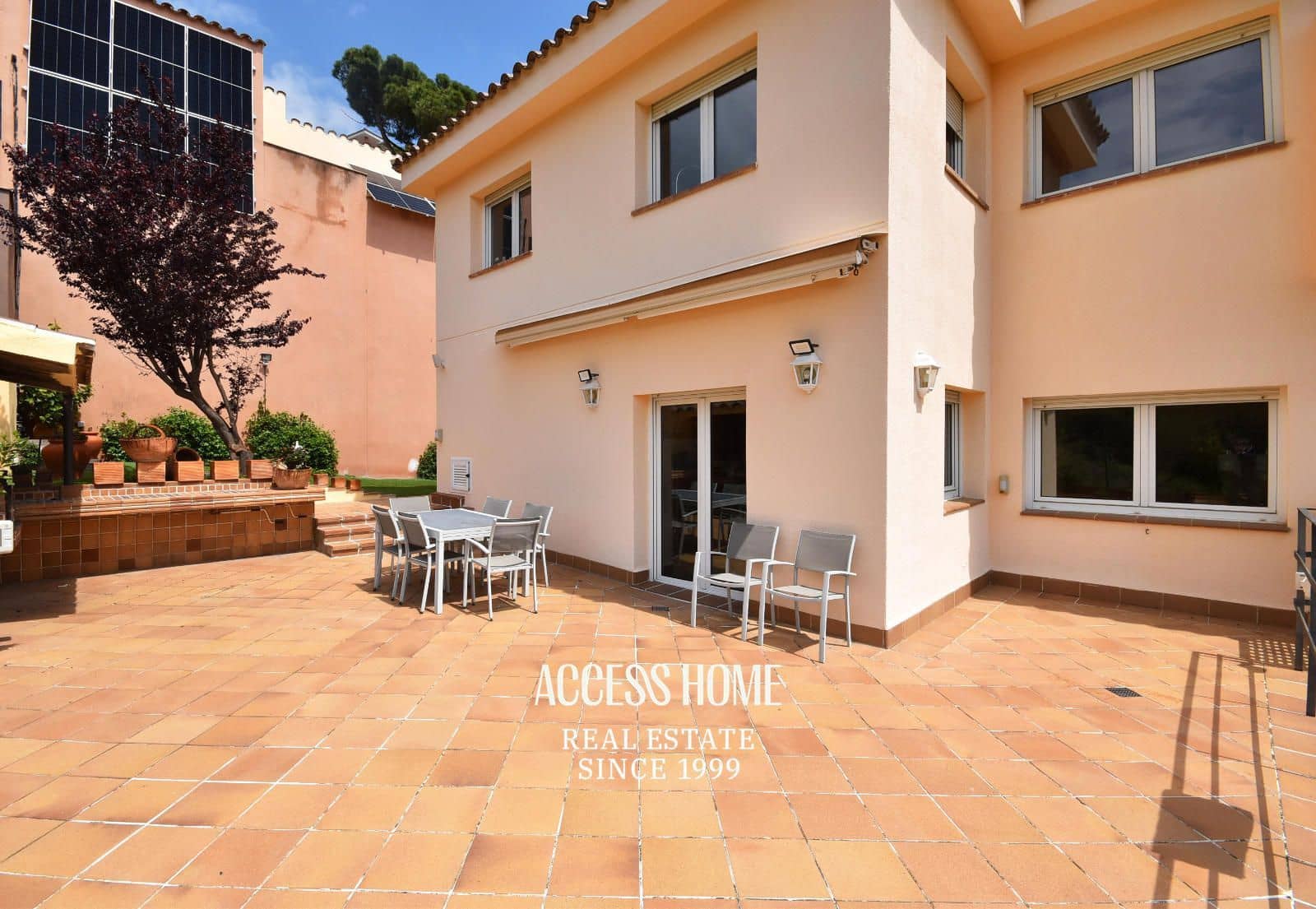 8 soveværelse Villa til salg i Badalona med swimmingpool garage - € 1.850.000 (Ref: 9146174)