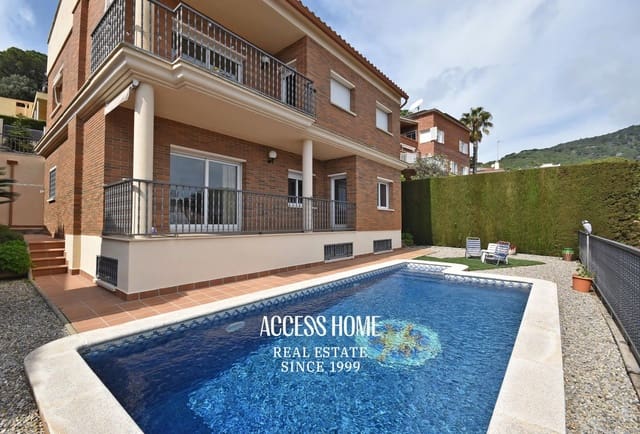 4 slaapkamer Villa te koop in Premià de Dalt met zwembad garage - € 795.000 (Ref: 9146176)