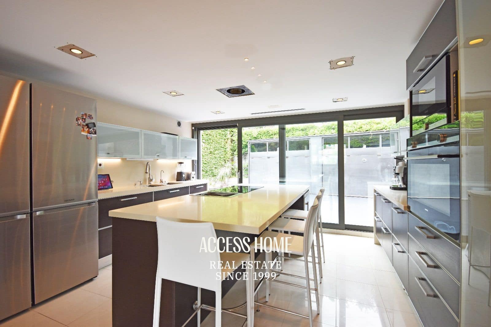 4 soveværelse Villa til salg i Alella med swimmingpool garage - € 2.499.000 (Ref: 9146178)