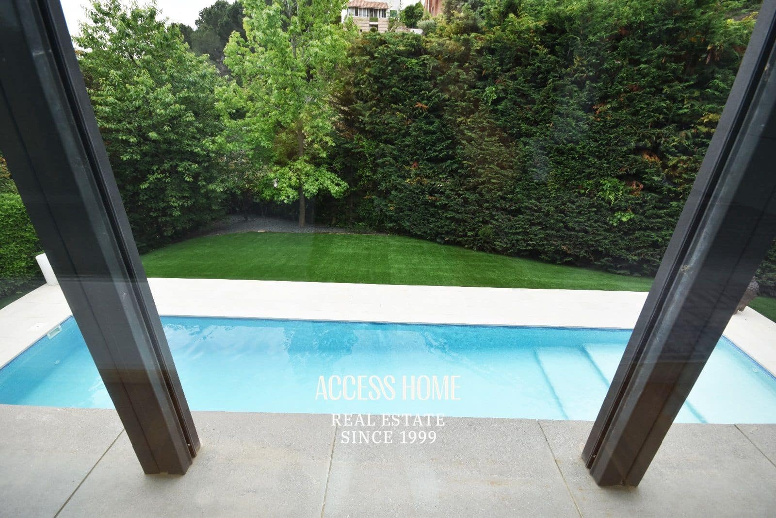 4 soveværelse Villa til salg i Alella med swimmingpool garage - € 2.499.000 (Ref: 9146178)