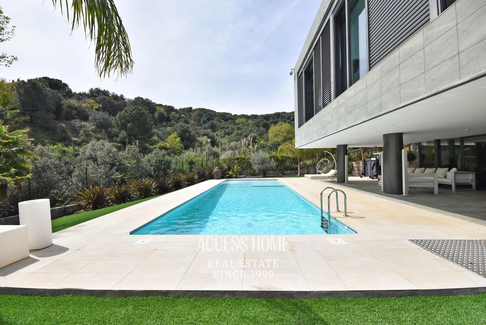 4 soveværelse Villa til salg i Alella med swimmingpool garage - € 2.499.000 (Ref: 9146178)