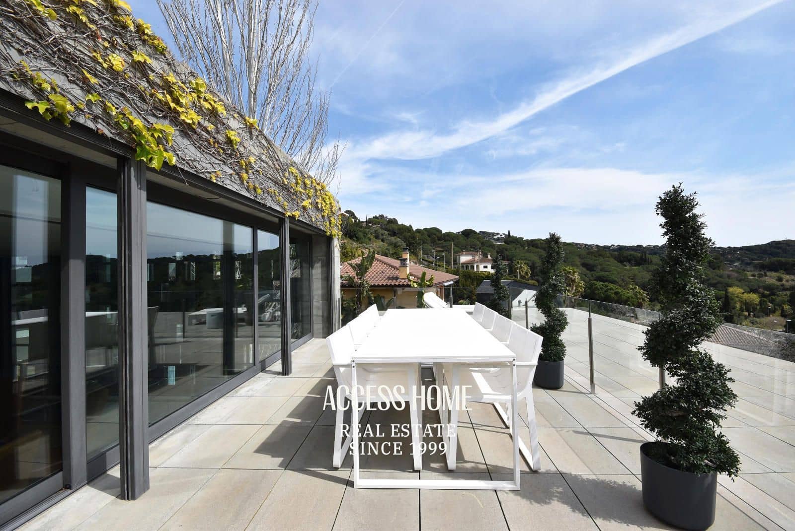 4 soveværelse Villa til salg i Alella med swimmingpool garage - € 2.499.000 (Ref: 9146178)