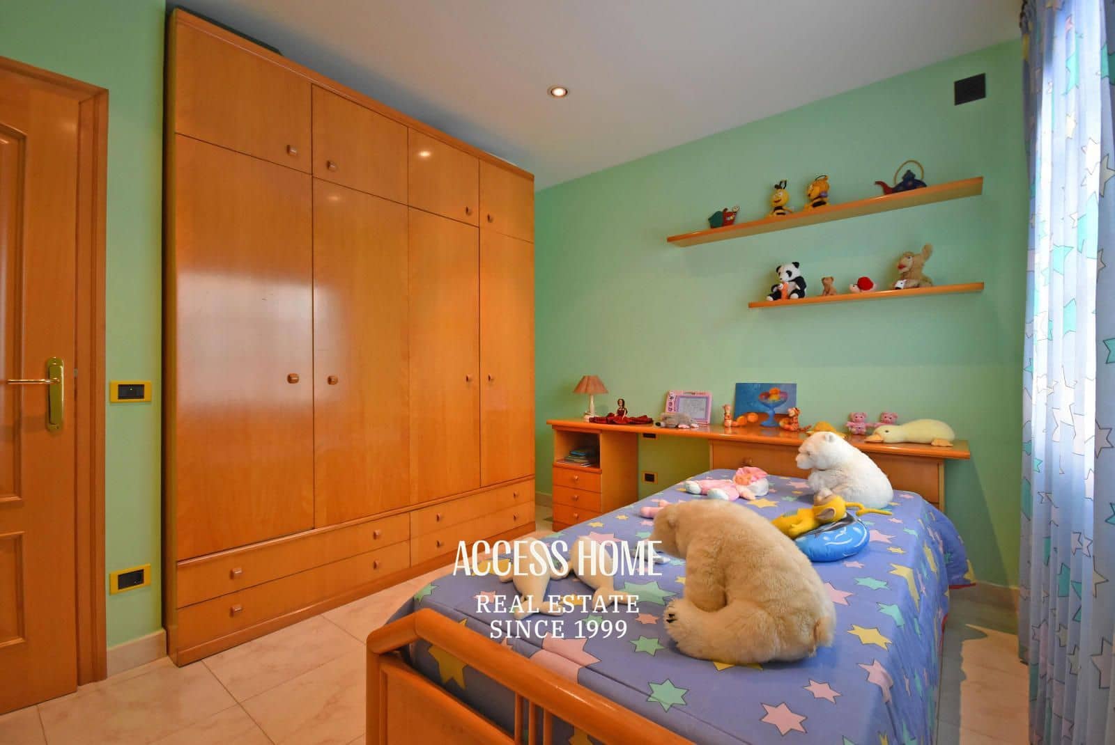 5 soveværelse Villa til salg i Premia de Mar med swimmingpool garage - € 820.000 (Ref: 9146179)