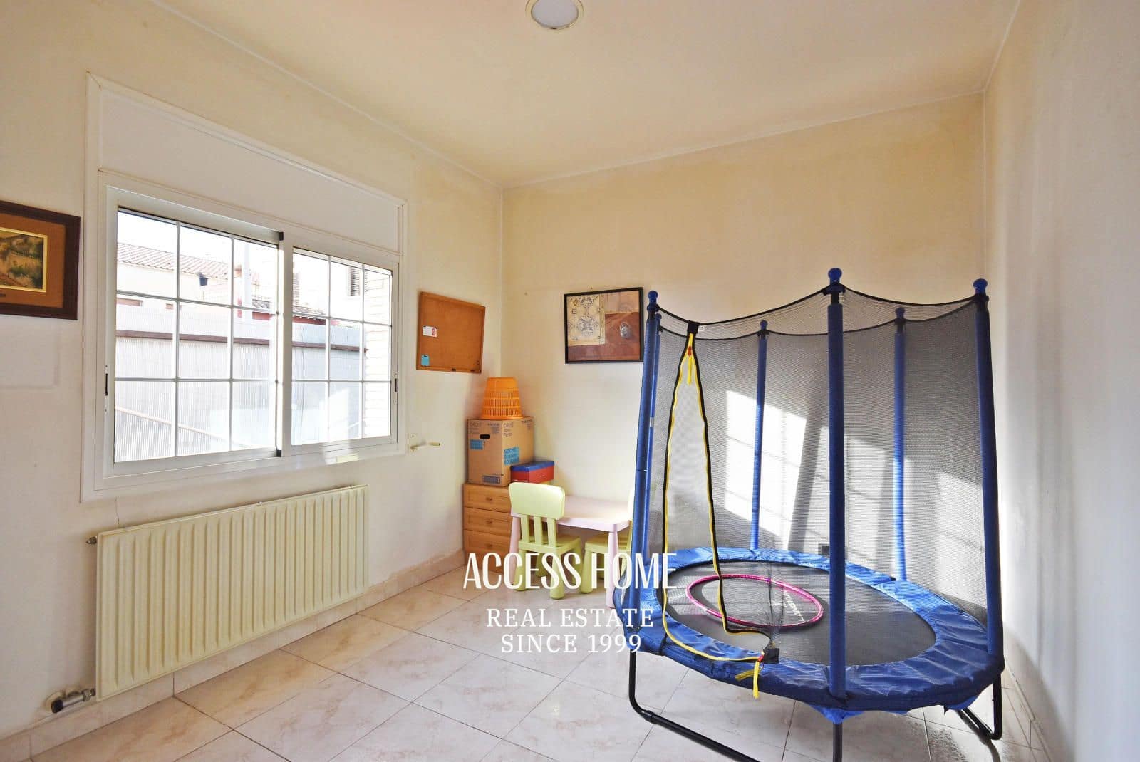 5 soveværelse Villa til salg i Premia de Mar med swimmingpool garage - € 820.000 (Ref: 9146179)