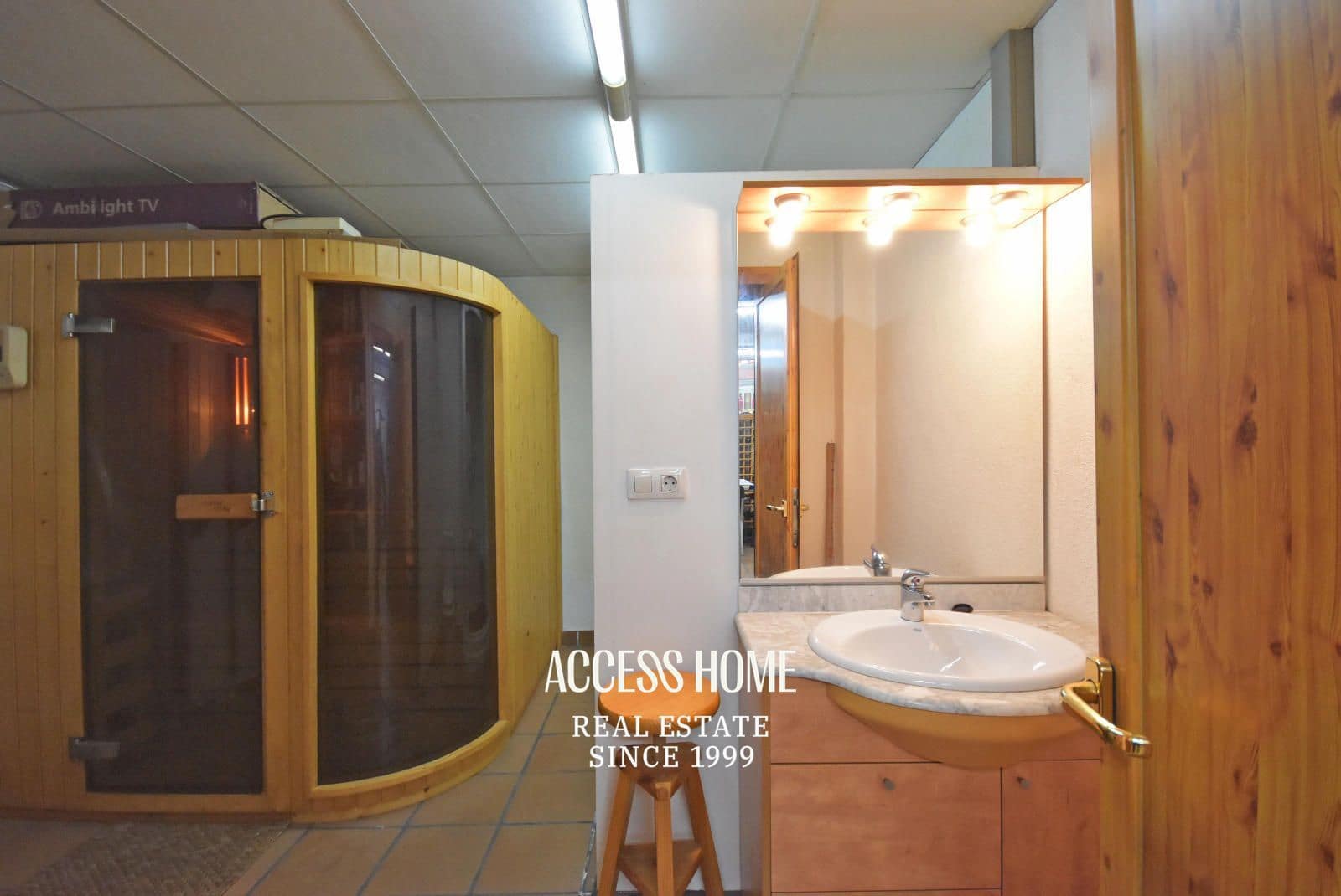 5 soveværelse Villa til salg i Premia de Mar med swimmingpool garage - € 820.000 (Ref: 9146179)