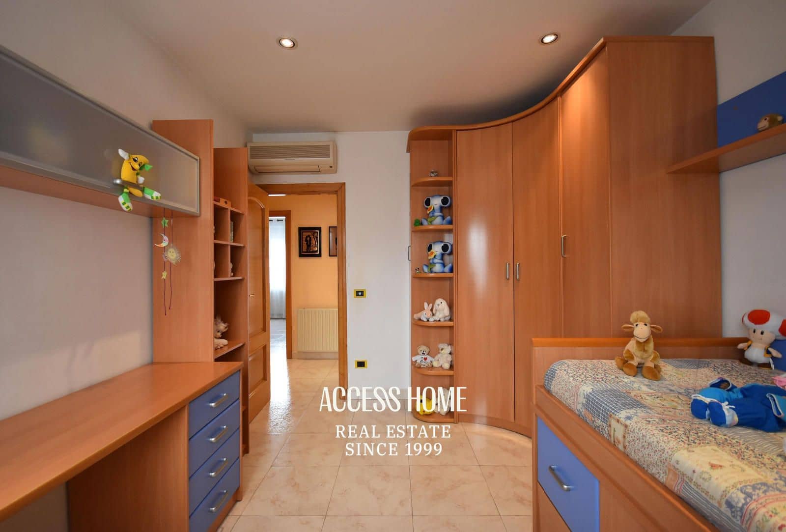 5 soveværelse Villa til salg i Premia de Mar med swimmingpool garage - € 820.000 (Ref: 9146179)