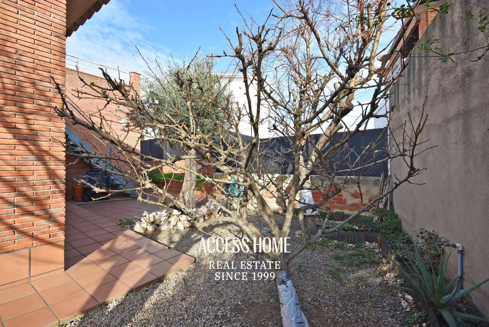 5 soveværelse Villa til salg i Premia de Mar med swimmingpool garage - € 820.000 (Ref: 9146179)