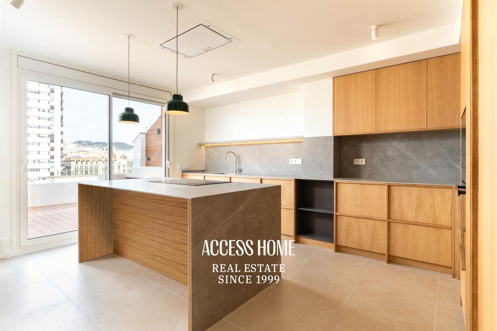 5 sypialnia Penthouse na sprzedaż w Miasto Barcelona z garażem - 2 412 000 € (Ref: 9148030)