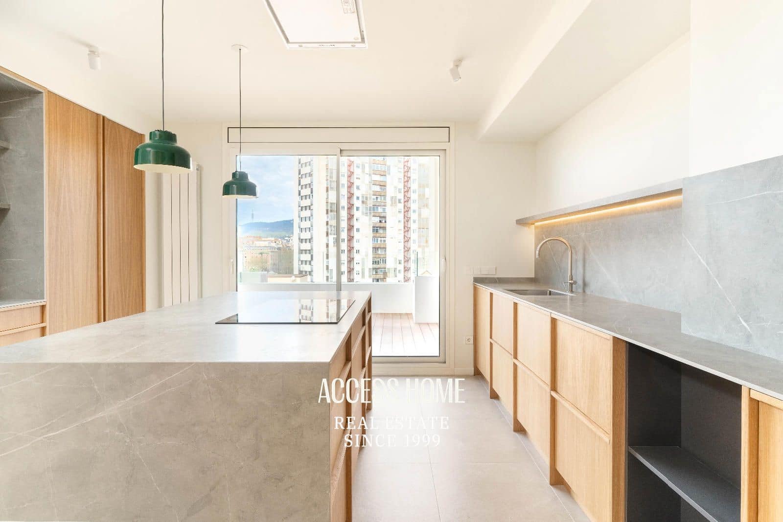 5 sypialnia Penthouse na sprzedaż w Miasto Barcelona z garażem - 2 412 000 € (Ref: 9148030)