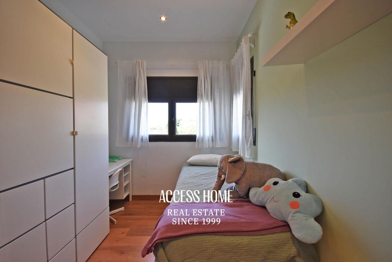 4 soveværelse Villa til salg i Tiana med swimmingpool garage - € 1.050.000 (Ref: 9148041)