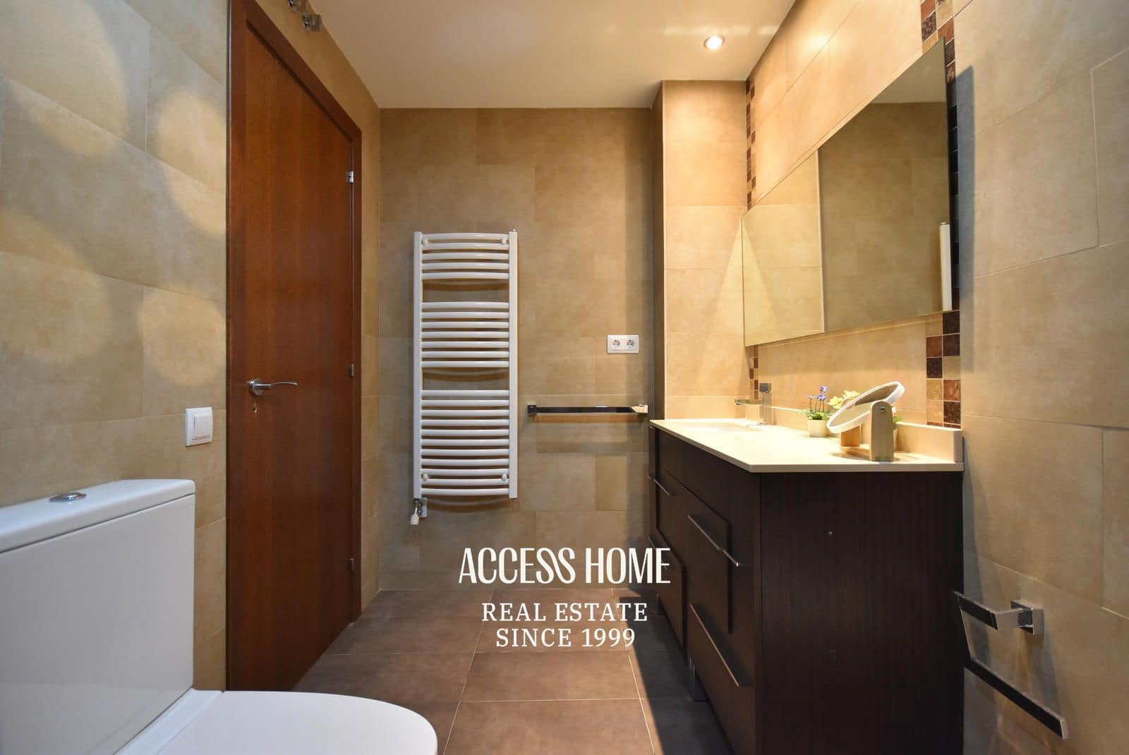 4 soveværelse Villa til salg i Tiana med swimmingpool garage - € 1.050.000 (Ref: 9148041)