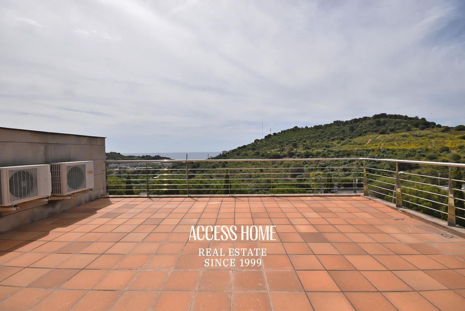 4 soveværelse Villa til salg i Tiana med swimmingpool garage - € 1.050.000 (Ref: 9148041)