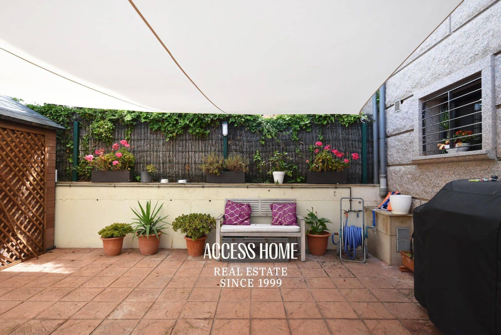 4 soveværelse Villa til salg i Tiana med swimmingpool garage - € 1.050.000 (Ref: 9148041)