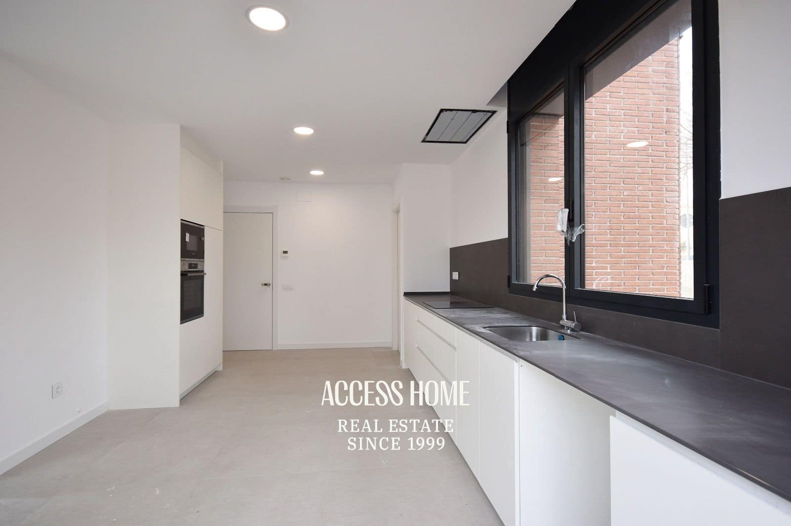 4 soveværelse Villa til salg i Mataro med swimmingpool garage - € 1.075.000 (Ref: 9148044)