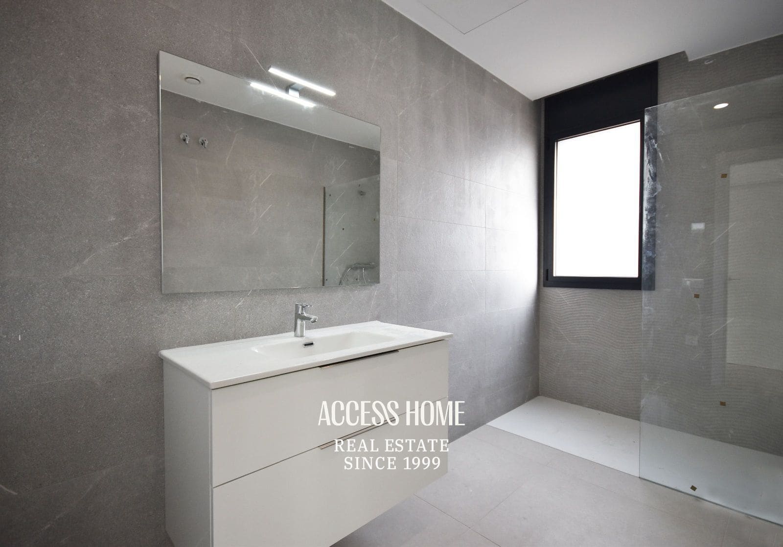 4 soveværelse Villa til salg i Mataro med swimmingpool garage - € 1.075.000 (Ref: 9148044)