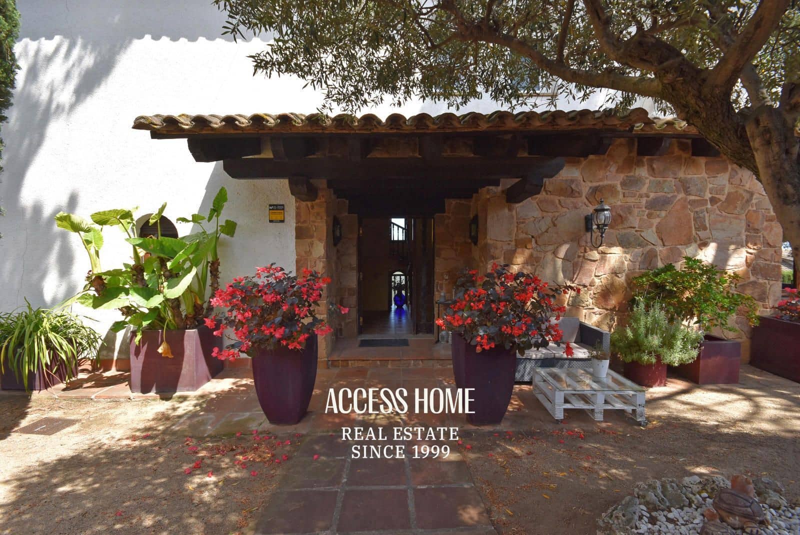 4 soverom Villa til salgs i Vilassar de Dalt med garasje - € 795 000 (Ref: 9148045)