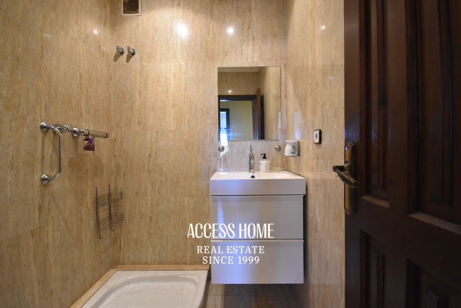 4 soverom Villa til salgs i Vilassar de Dalt med garasje - € 795 000 (Ref: 9148045)