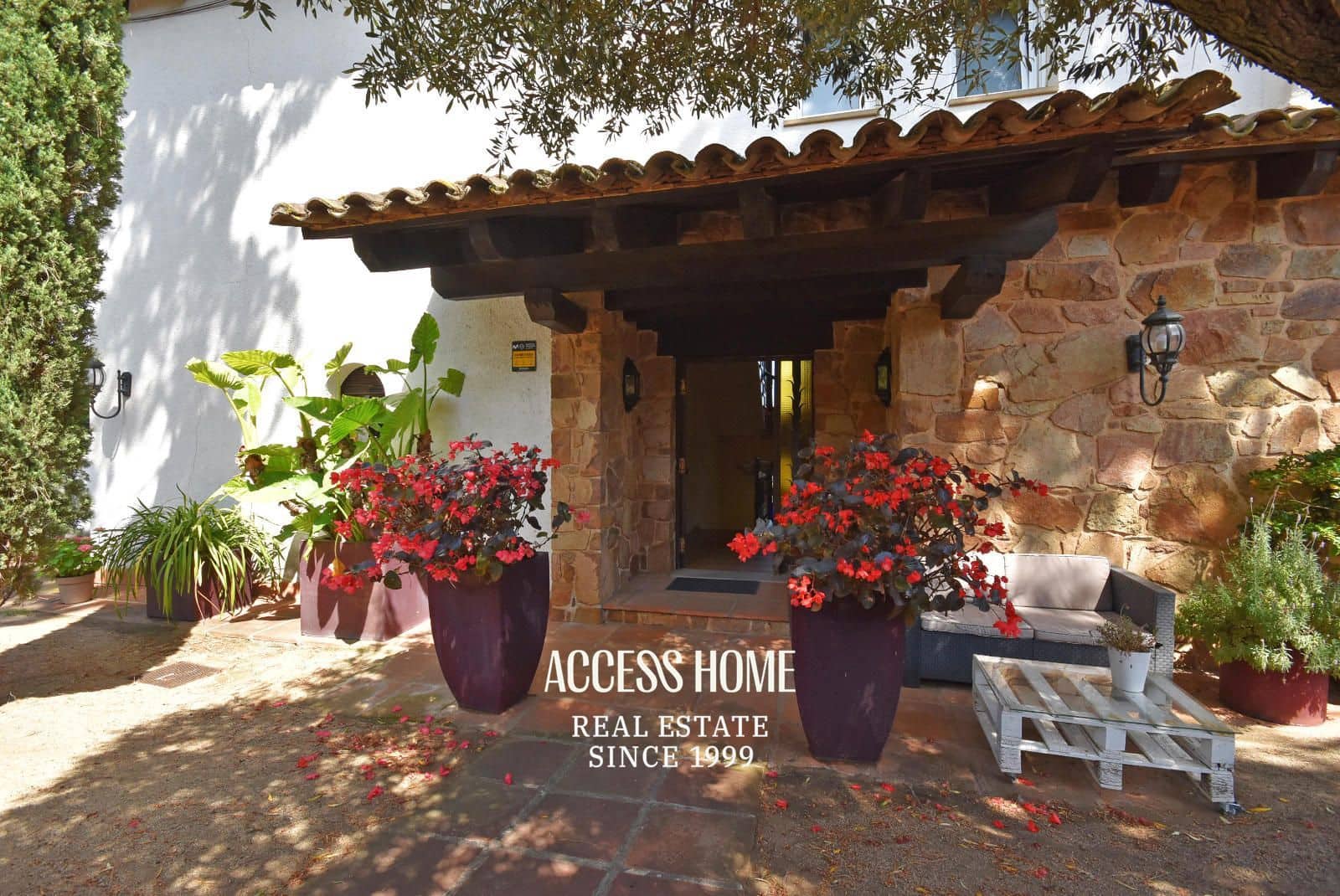 4 soverom Villa til salgs i Vilassar de Dalt med garasje - € 795 000 (Ref: 9148045)