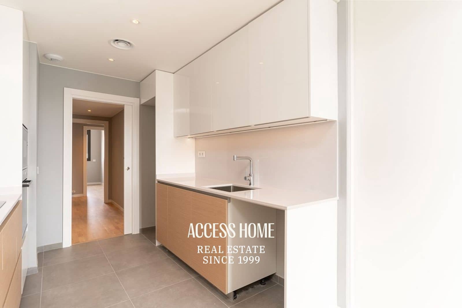 4 quarto Apartamento para venda em Badalona com piscina garagem - 694 000 € (Ref: 9150451)