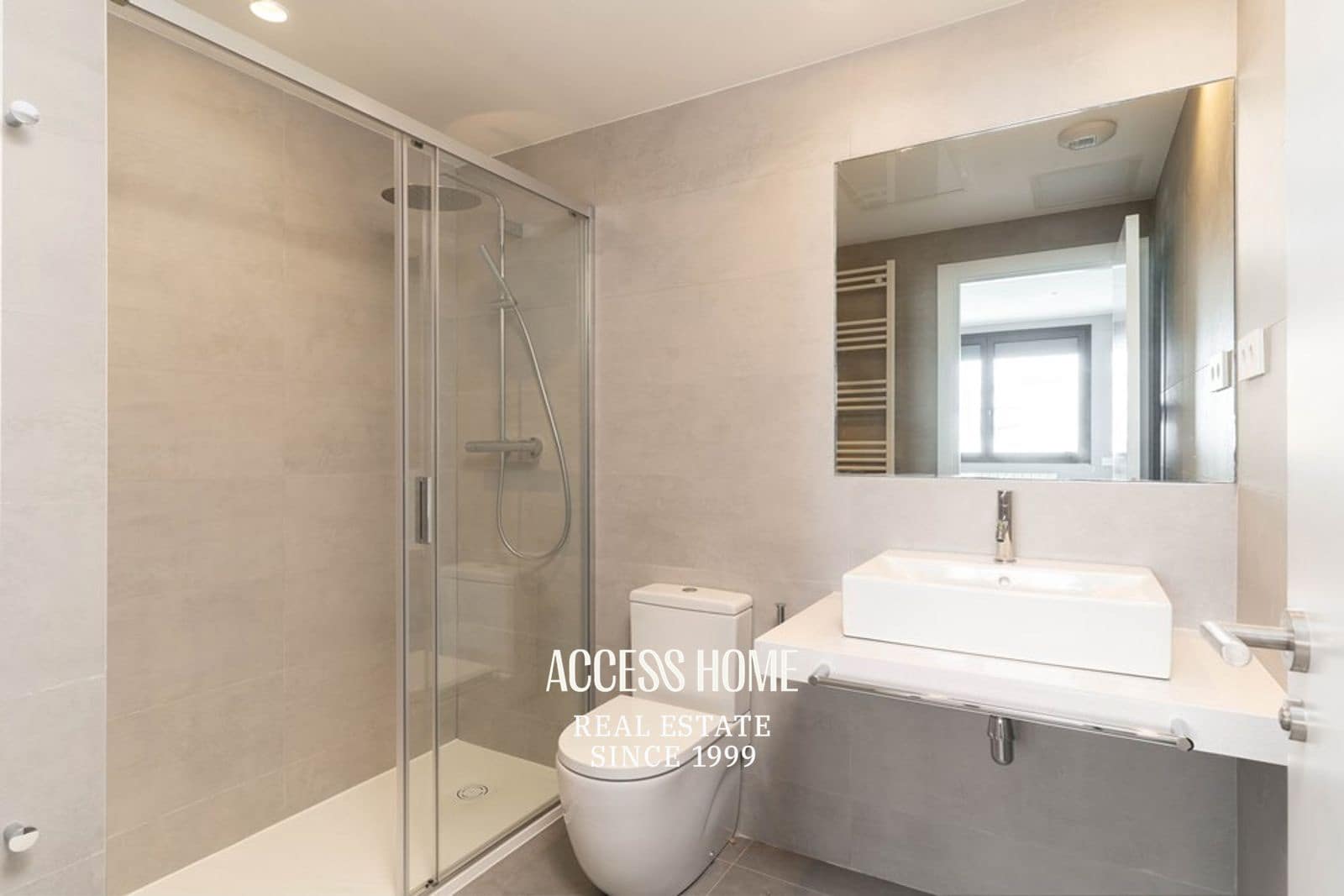 3 soverom Leilighet til salgs i Badalona med svømmebasseng garasje - € 547 500 (Ref: 9150453)