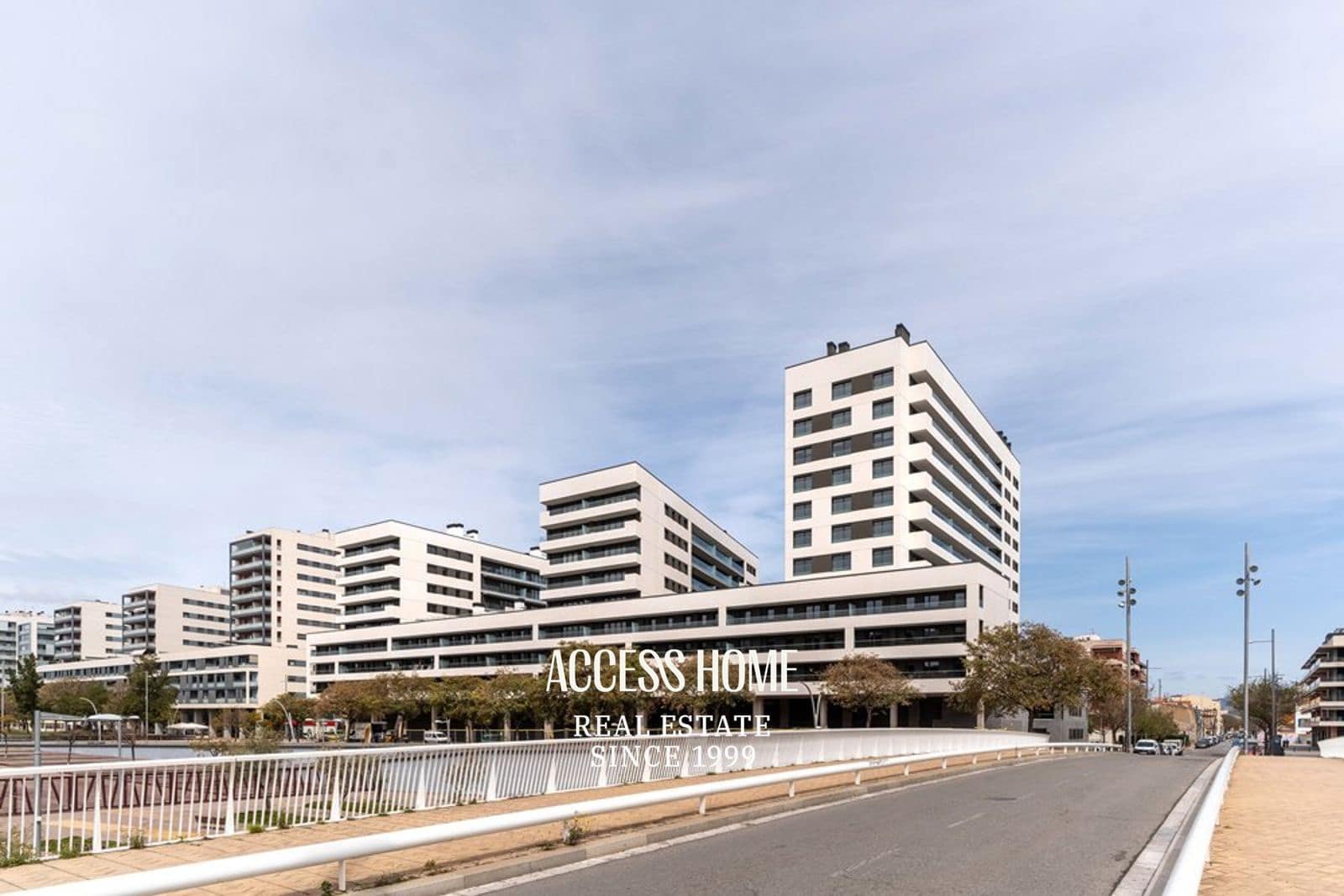 4 soveværelse Lejlighed til salg i Badalona med swimmingpool garage - € 657.000 (Ref: 9150455)